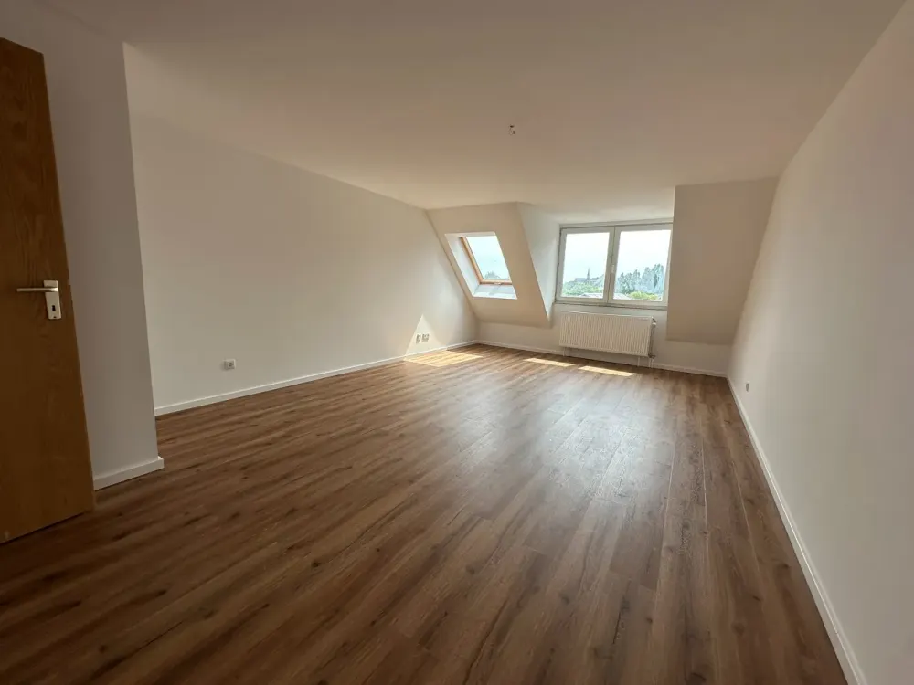 3 Zimmer Wohnung mit Aufzug