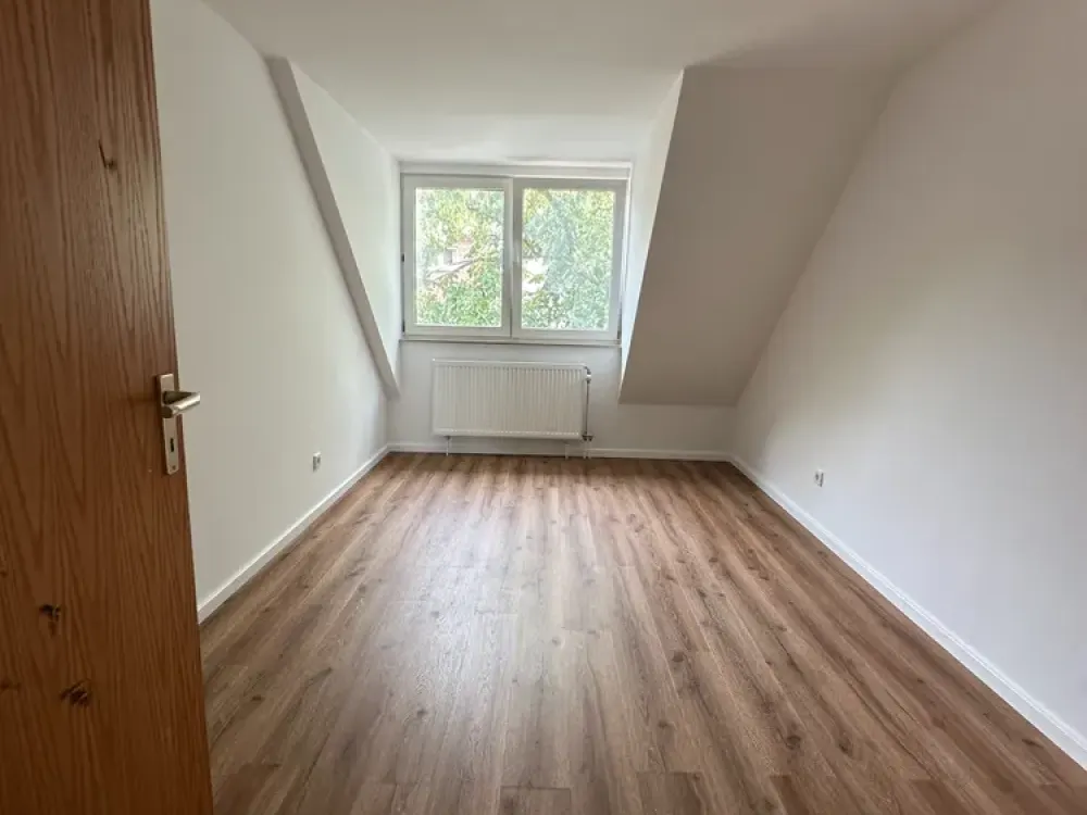 3 Zimmer Wohnung mit Aufzug