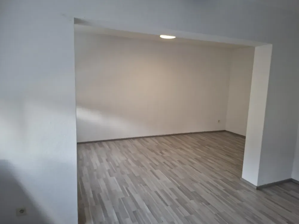 Helle, renovierte Wohnung im 1 OG mit 2,5 Zimmern in Bochum