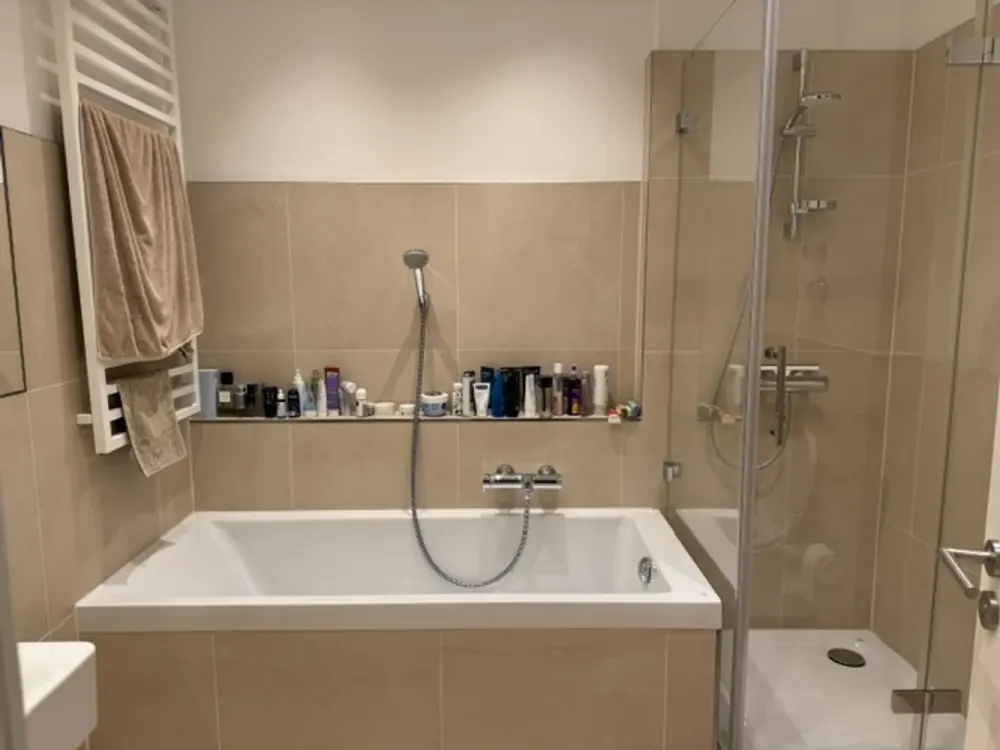 Köln-Lindenthal ! 4- Zimmerwohnung mit Südterrasse, Keller