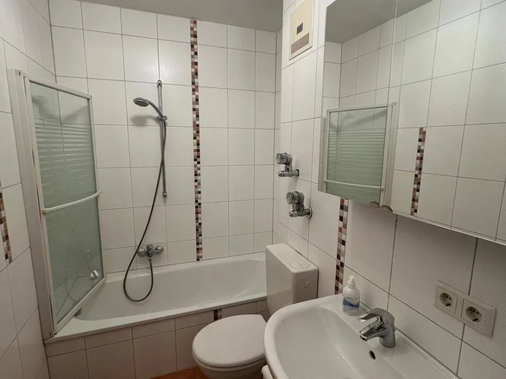 *2-Zimmer Wohnung mit Aufzug und Balkon in Zabo*