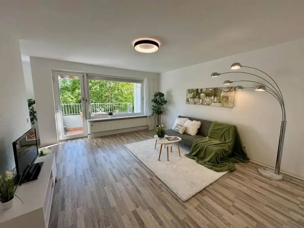Wunderschöne, neu renovierte Wohnung am Eschberger Park