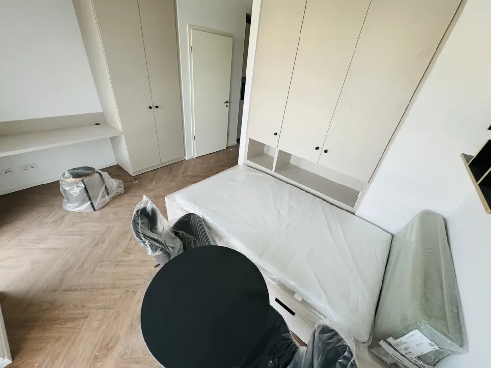 Furnished Apartment with Balcony, Built-in Kitchen and Storage Room!!