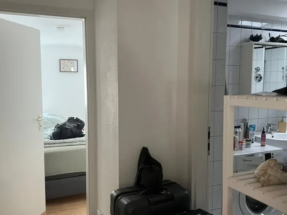 2-Zimmer-Dachgeschosswohnung mit Balkon & EBK & Garten