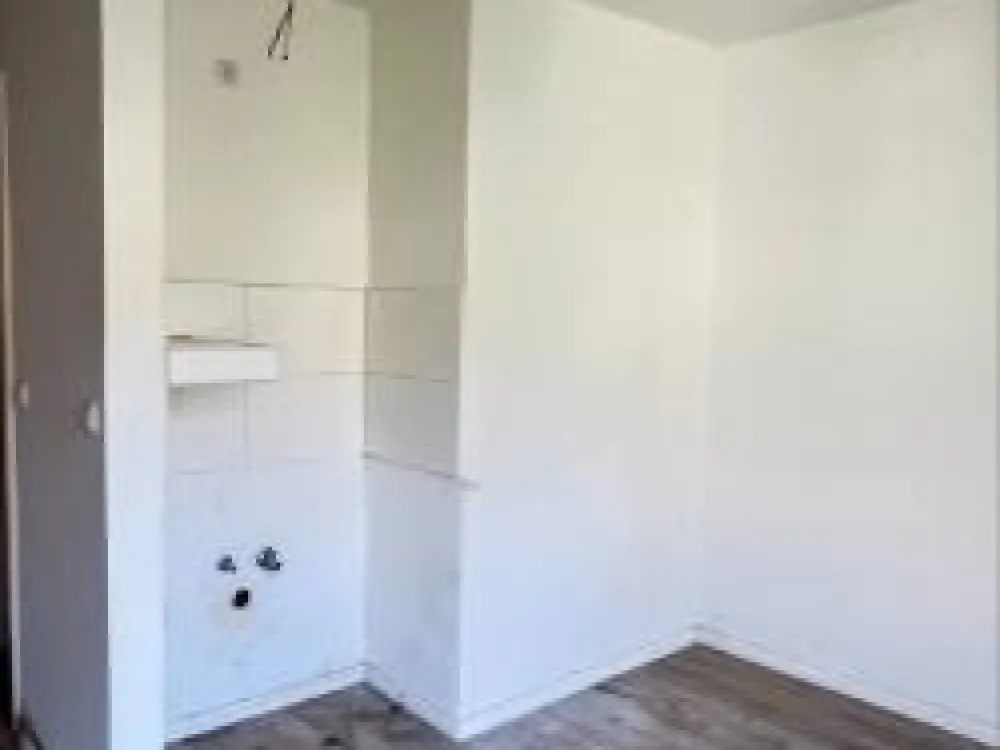 ~Südseitige Wohnung mit Balkon ~