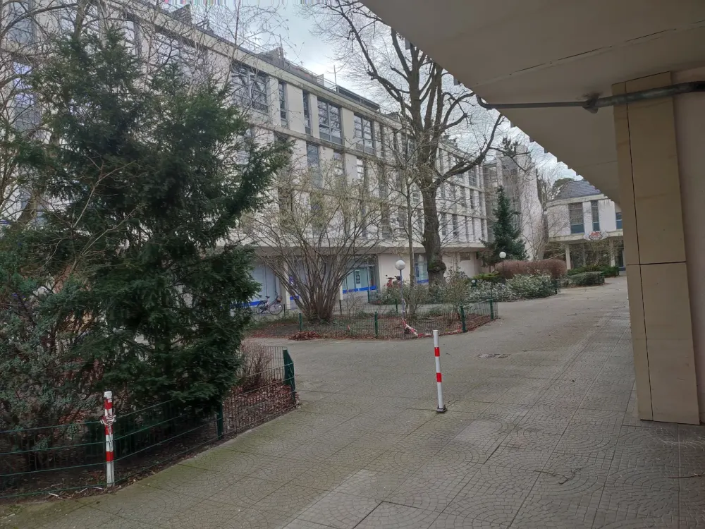 Gute Lage Welfenallee Maisonettenwohnung mit Dachterrasse