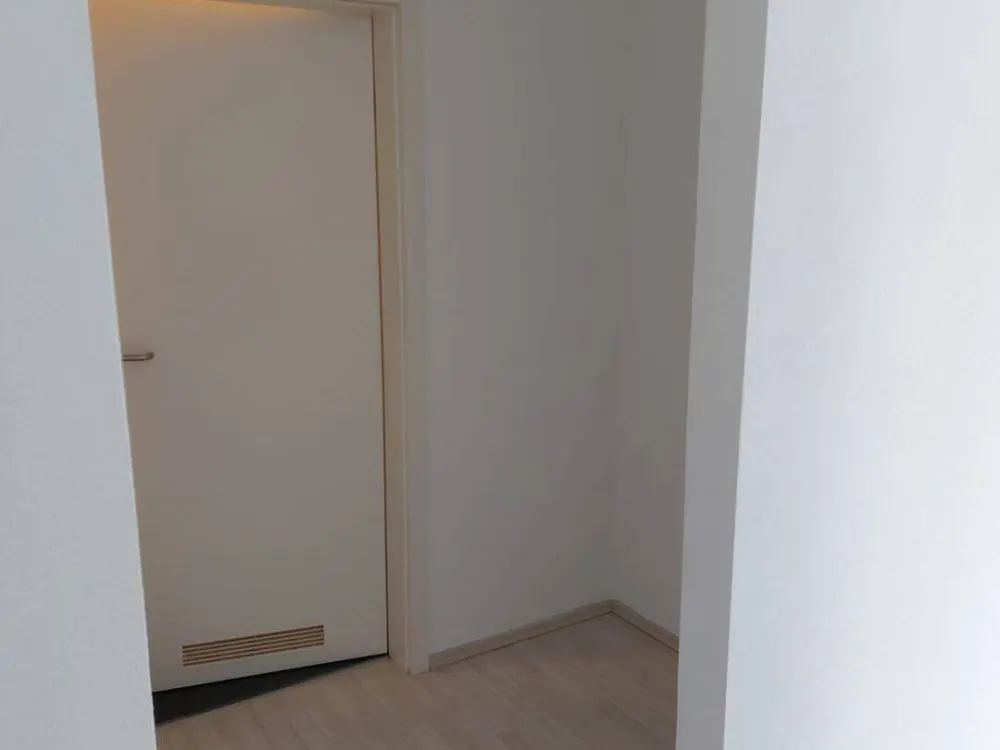Beautiful 2-Room Apartment with 59 m² in Central Location for Rent