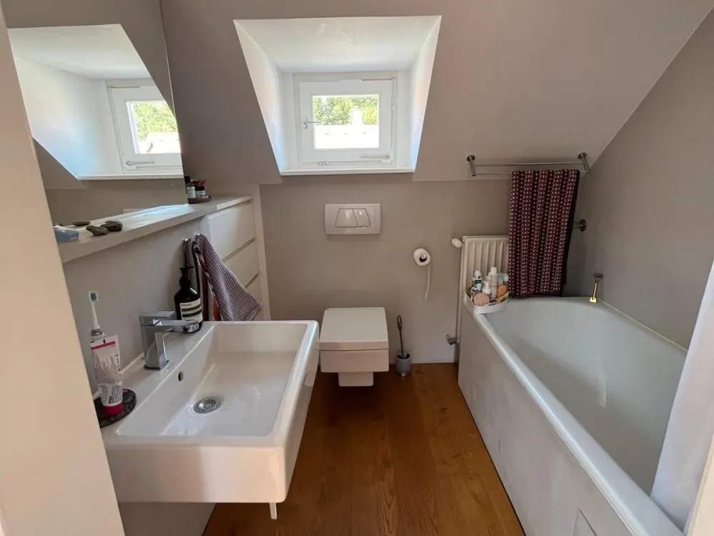 WG Zimmer in wunderschöner Wohnung in Stuttgart Süd