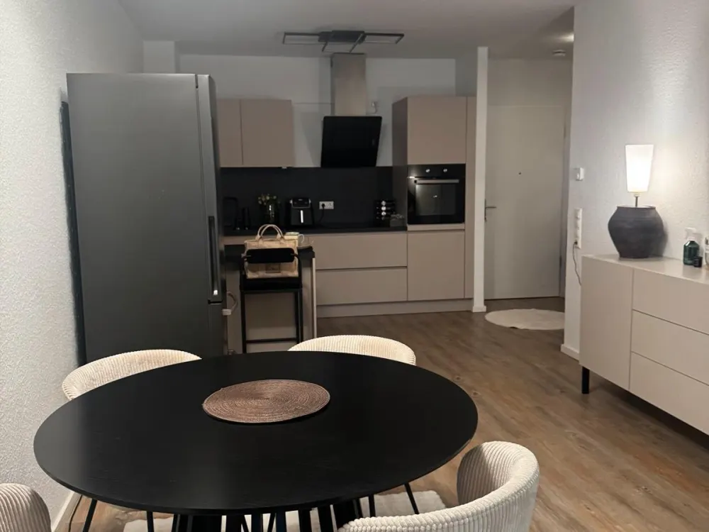 Nachmieter gesucht, moderne teilmöblierte Neubauwohnung