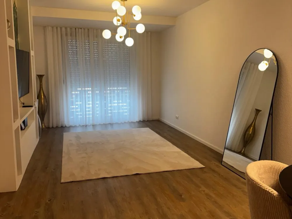 Nachmieter gesucht, moderne teilmöblierte Neubauwohnung