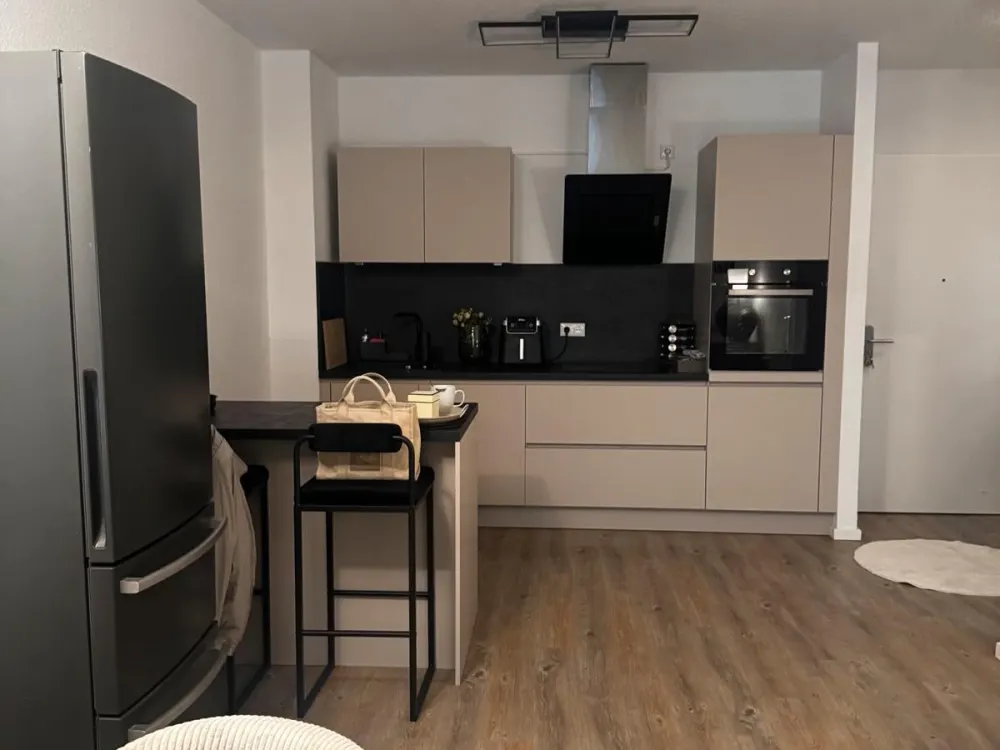 Nachmieter gesucht, moderne teilmöblierte Neubauwohnung