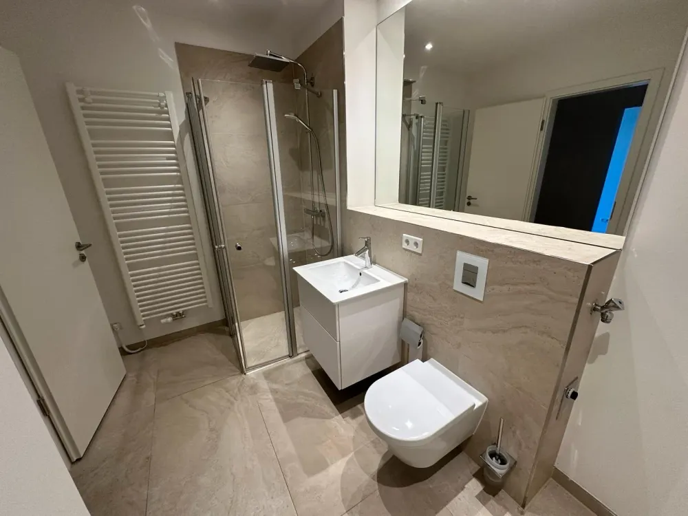 1,5 Zimmer Wohnung Neubau - Tiefgarage/Terrasse/Fußbodenheizung