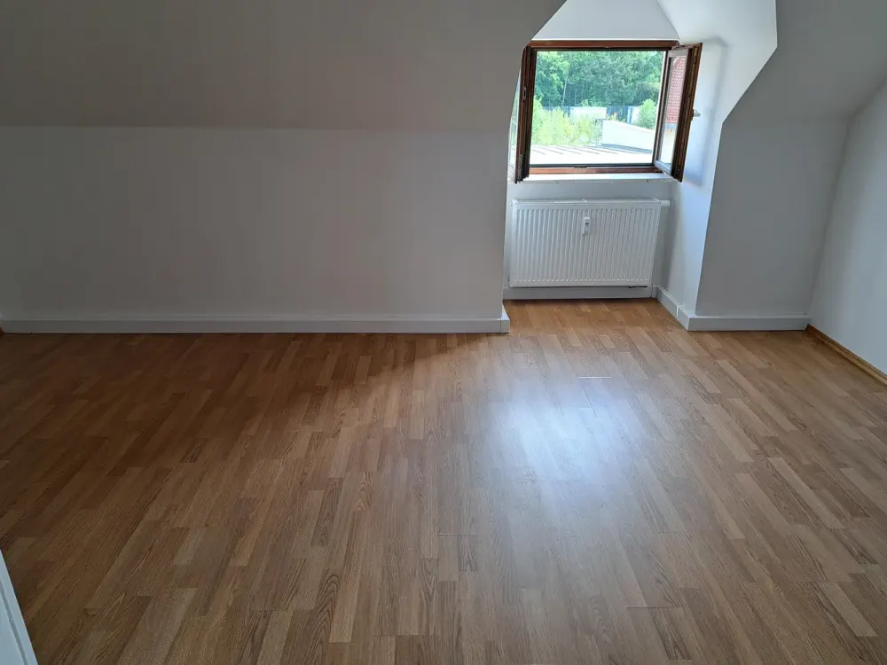 frisch renovierte, helle 3-Zimmer-Wohnung