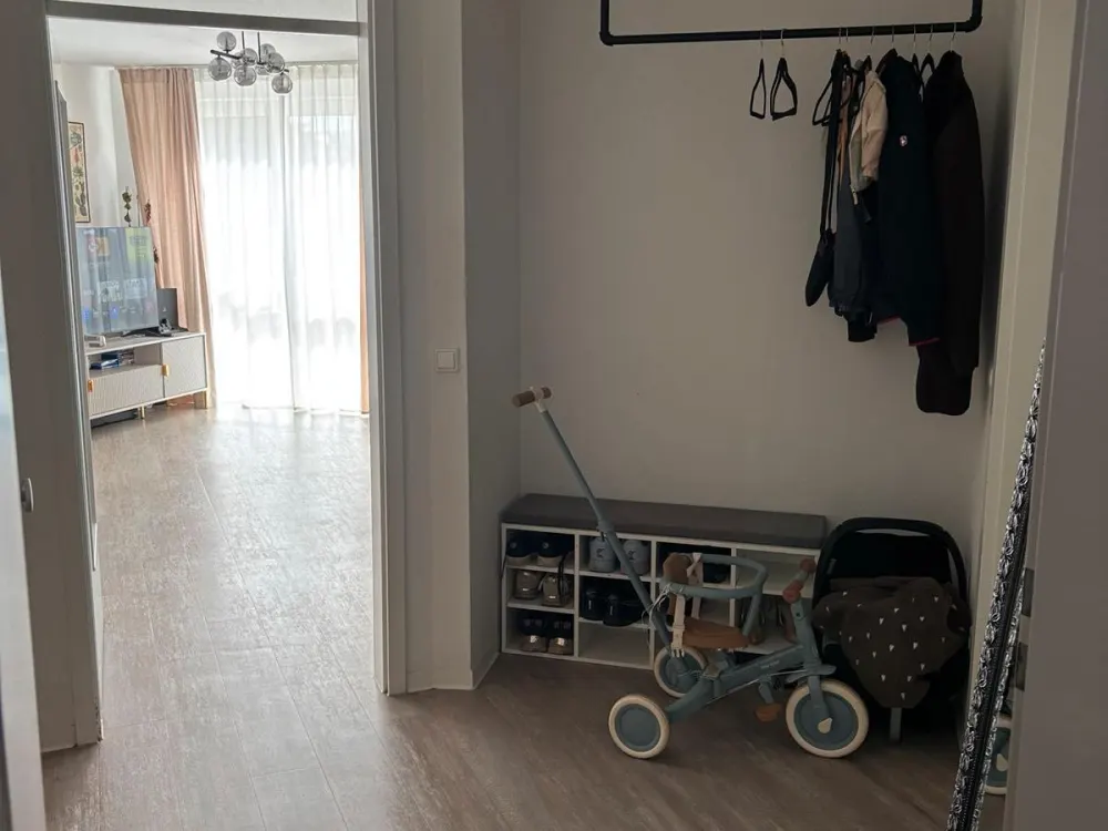 Helle 2-Zimmer-Wohnung mit Balkon in top Lage, ab 01.10./15.10.