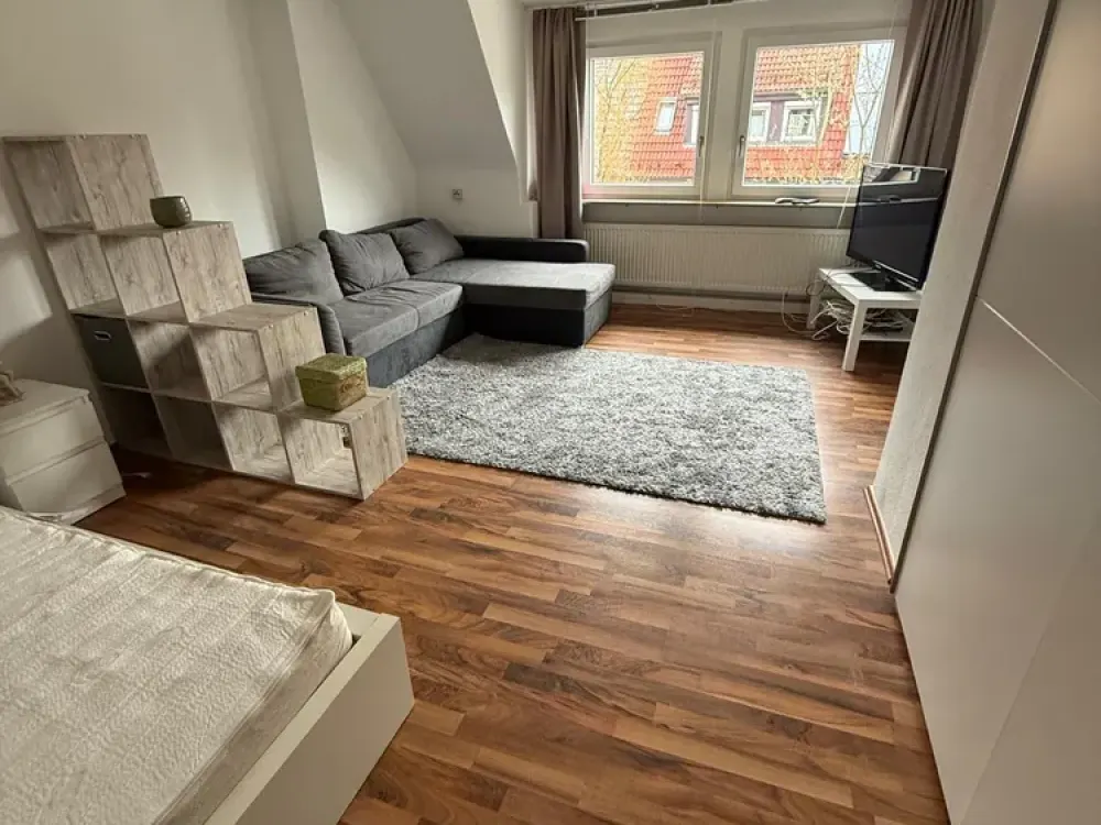 Frisch renovierte Wohnung für ein Paar, komplett möbliert und direkt bezugsfertig