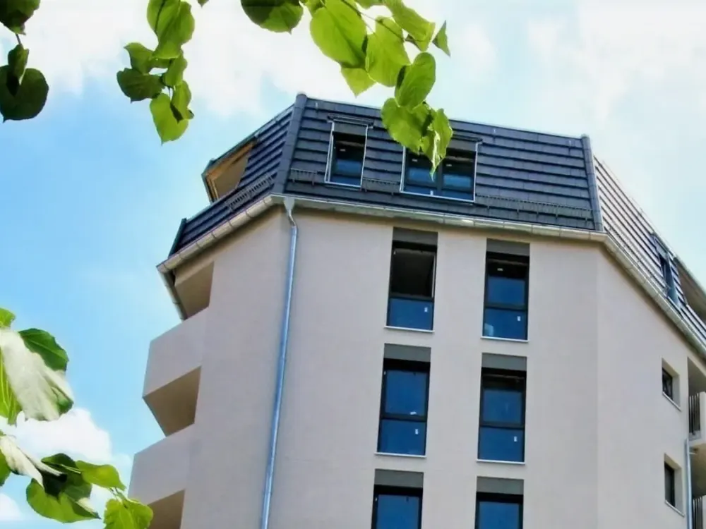 3-Raum | Erstbezug | Loggia | Einbauküche | Parkett | TG-Stellplatz