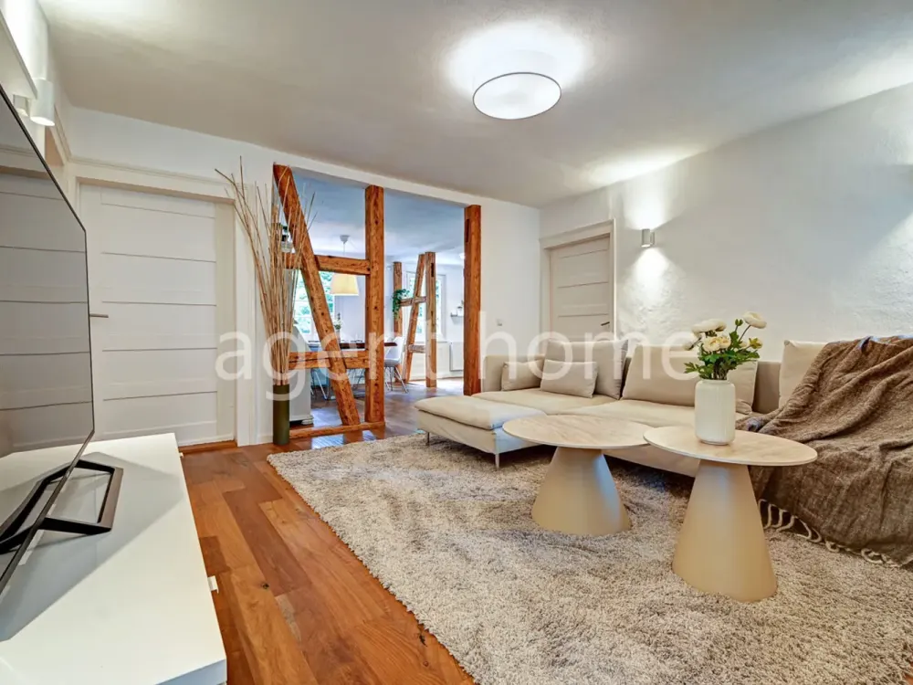 MÖBLIERT - ALTBAU FLAIR - 3 Zimmer zwischen Grün und City