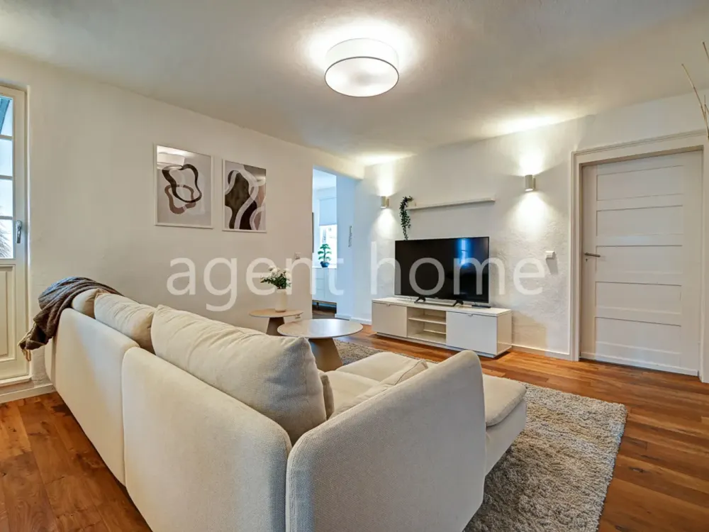 MÖBLIERT - ALTBAU FLAIR - 3 Zimmer zwischen Grün und City