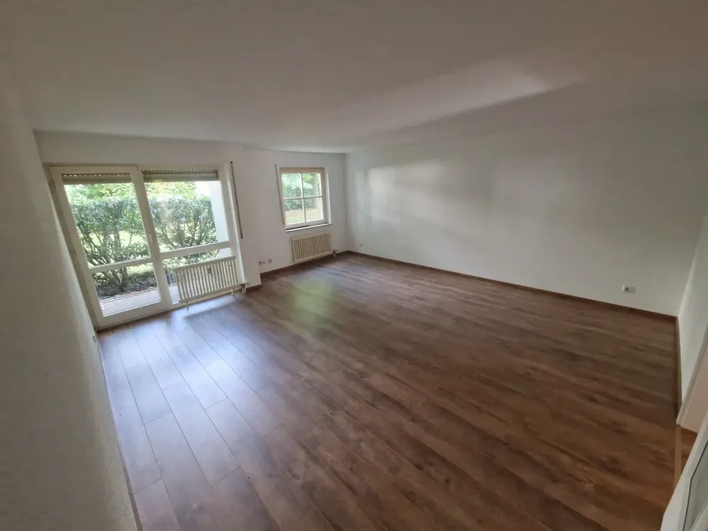 Wohnen mit Charakter: 2-Zimmer-Erdgeschosswohnung in Karlsruhe