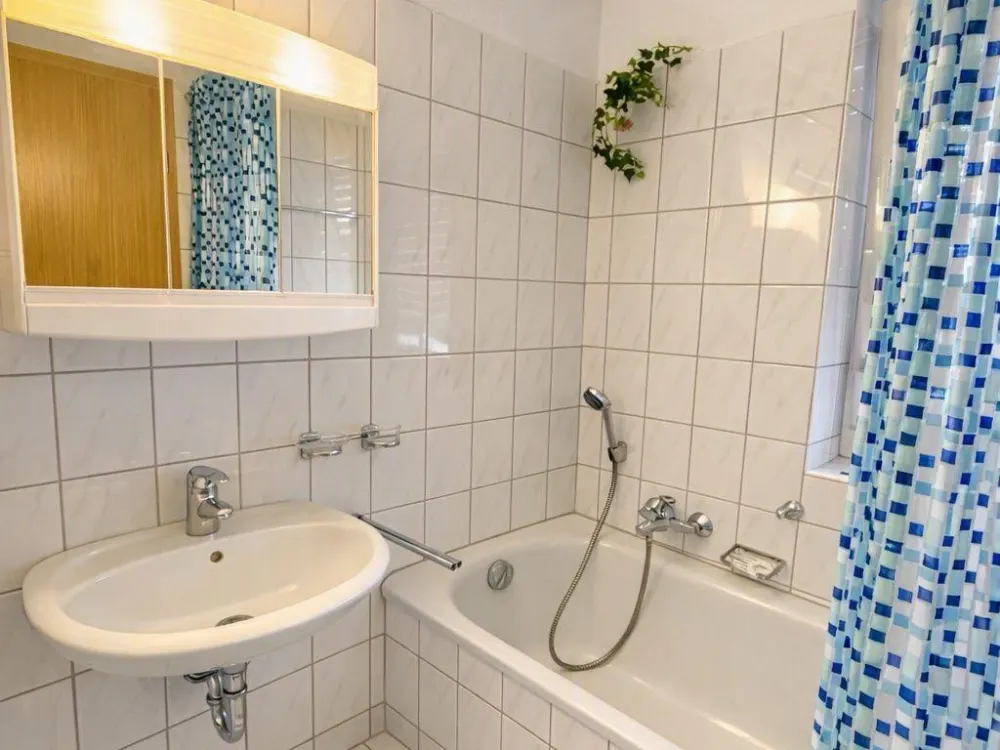 Ruhig gelegene Einzimmerwohnung mit Einbauküche in Bodolz