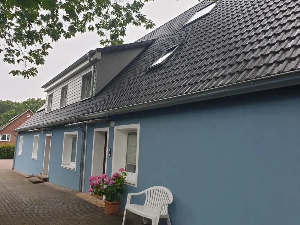 Erstbezug nach Sanierung - Haus im Haus - 3 -Zimmerwohnung mit Garten in Hamburg-Sülldorf