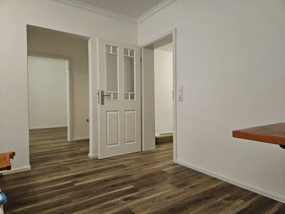Erstbezug nach Sanierung - Haus im Haus - 3 -Zimmerwohnung mit Garten in Hamburg-Sülldorf