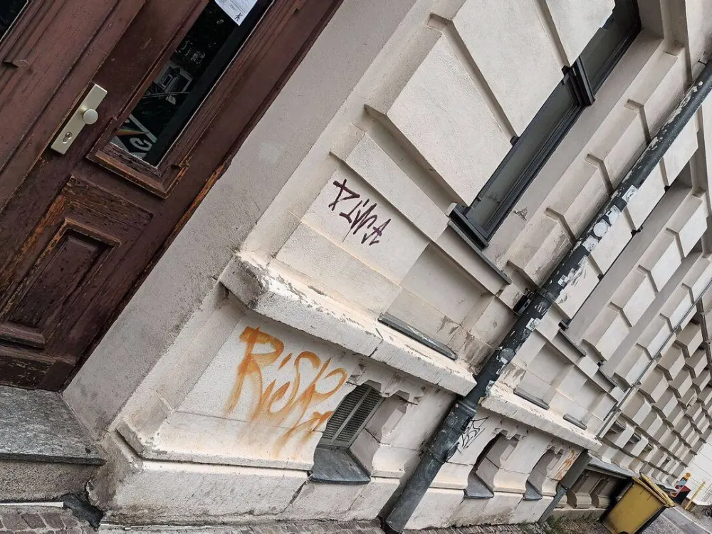 Helle 3-Zimmer-Wohnung mit Balkon in ruhiger Lage, nahe Plagwitz