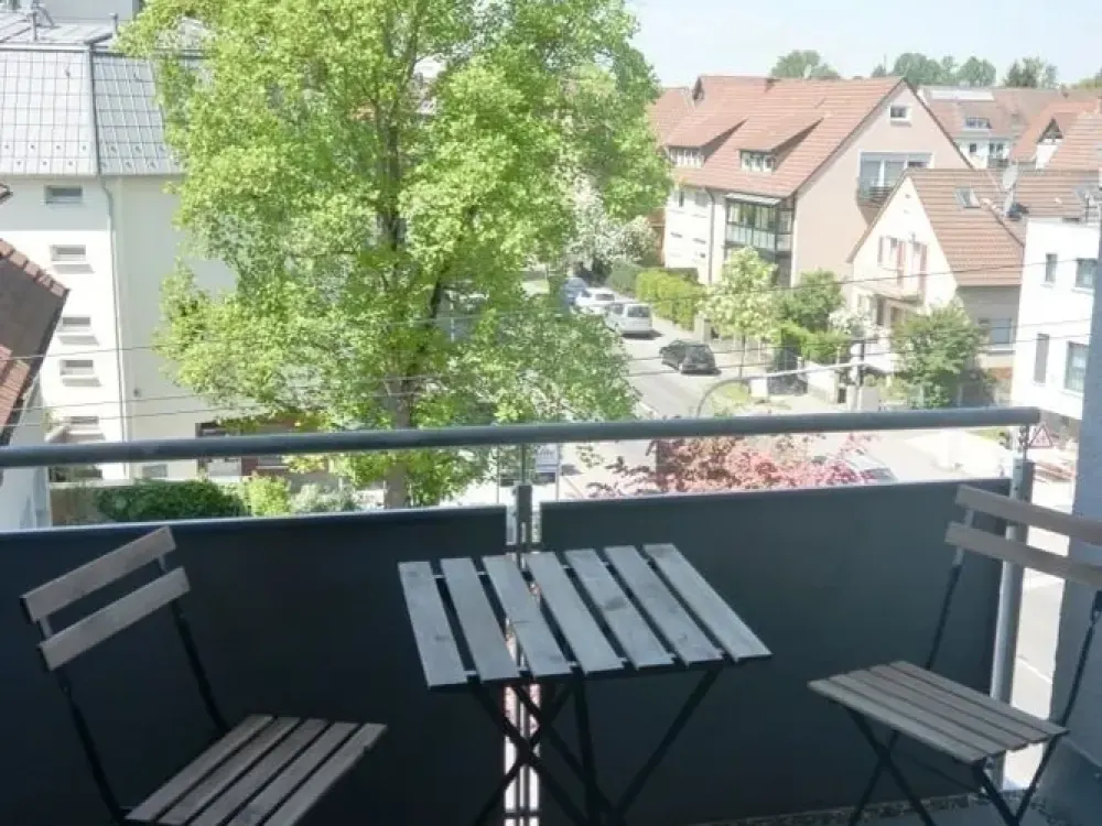 Südterrasse mit Blick, 1-Zimmer-Wohnung in Stuttgart-Möhringen