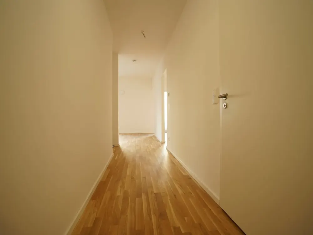 **Erstbezug** Hübsche 2-Raum-Wohnung mit Balkon in Dresden-Friedrichstadt