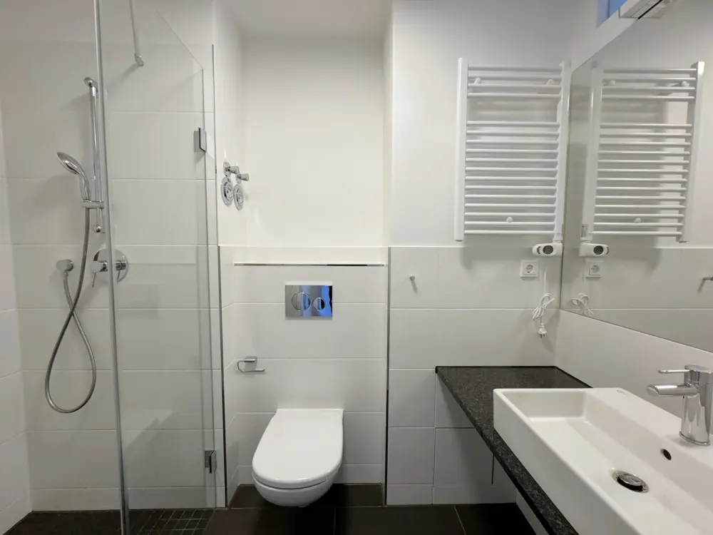 Einziehen & wohlfühlen: Smartes 22 m² Design-Apartment am Ostbahnhof! (Dachterrasse, Aufzug, Café)