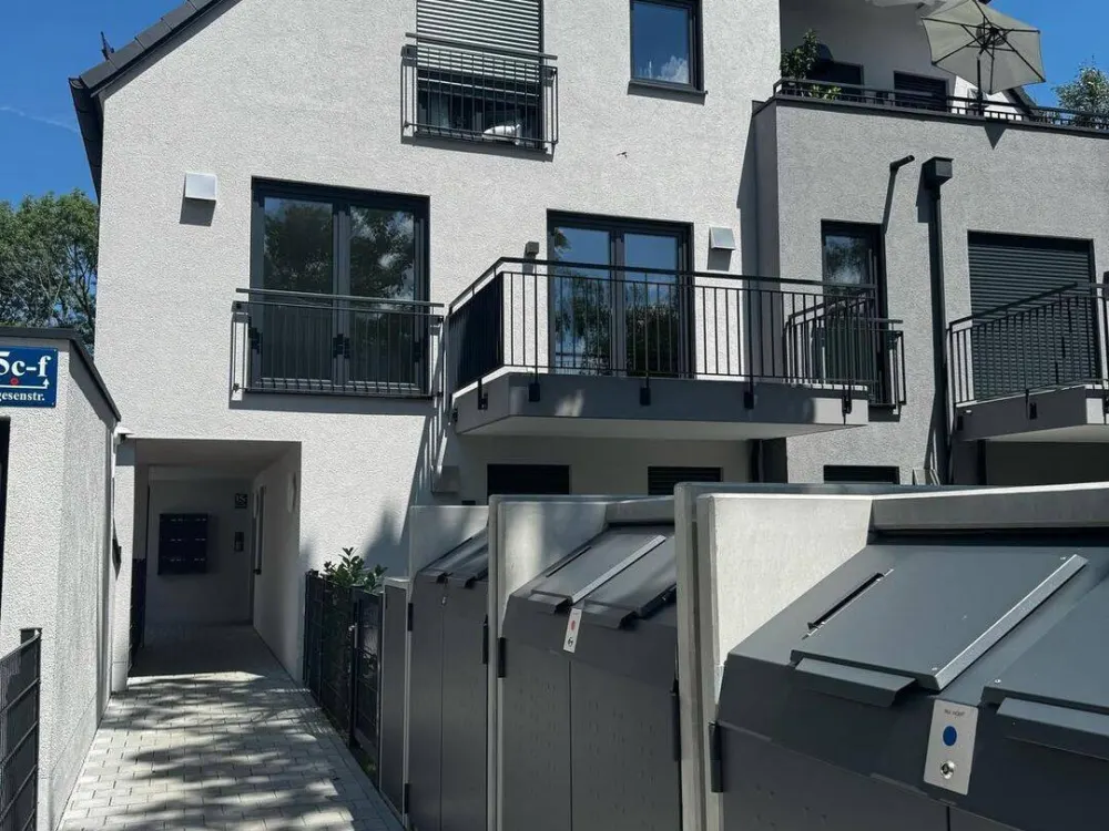 Beautiful, modern, 2-room apartment in Trudering