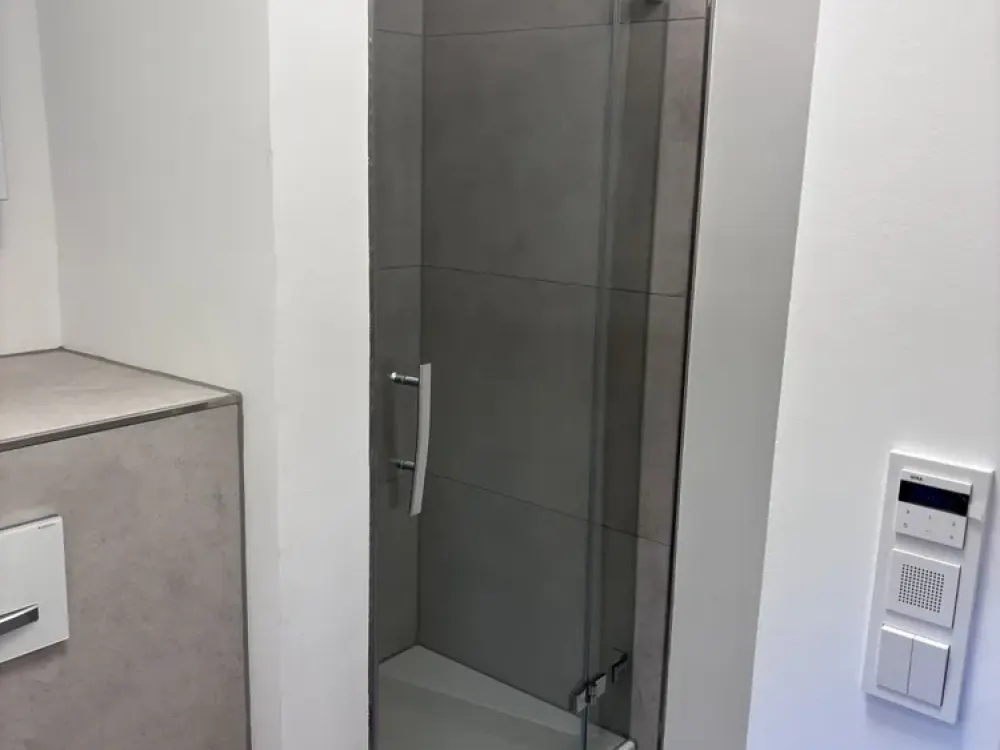 Furnished! Prime location! After renovation!