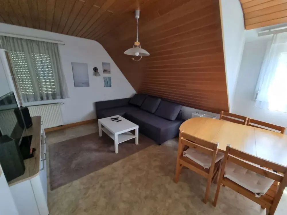Gemütliche 3‑Zi.‑Wohnung mit EBK ideal für Studenten