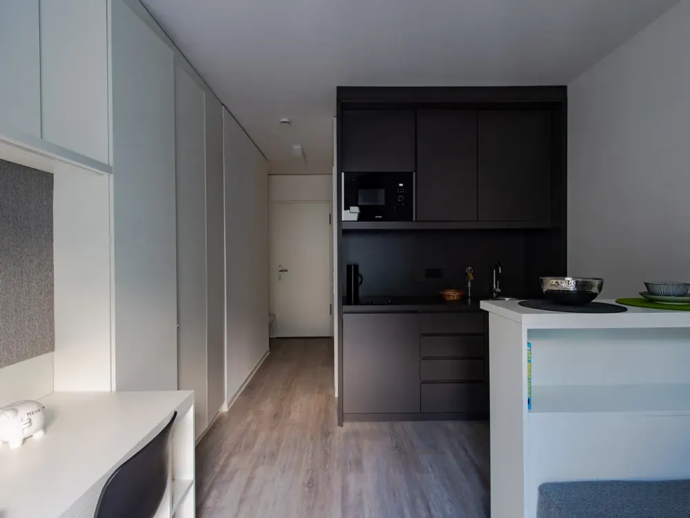 möbliertes Apartment in Berlin Mitte- Fitnessraum im Haus
