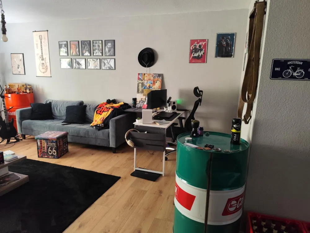 Möblierte 2 Zimmer 75 qm Wohnung mit Garten