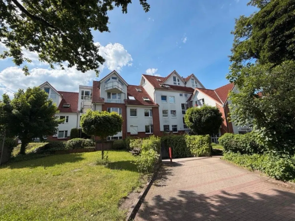 Wunderschöne Maisonettewohnung in Schenefeld - Balkon, Tiefgarage