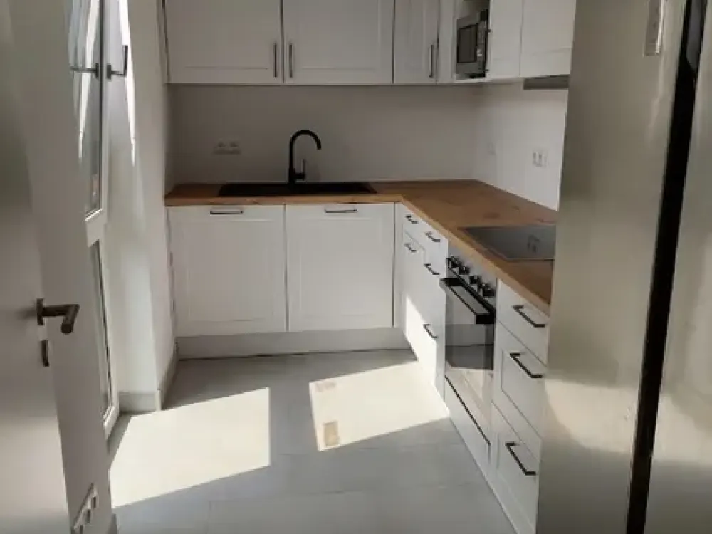 3-Zimmer-Wohnung mit Einbauküche sucht Nachmieter!