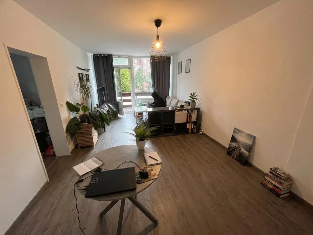 ANFRAGESTOP!!! Lichtdurchflutete 2 Zimmer Wohnung in Hamburg