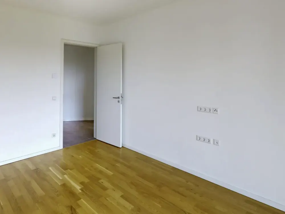 Mittendrin in Berlin - 2-Zimmerwohnung mit EBK
