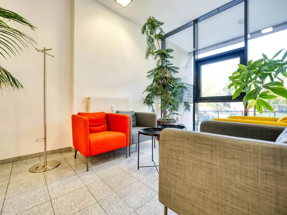 Moderne, neu möblierte 2-Zimmer-Wohnung in Frankfurt am Main - Ideal für Singles oder Paare