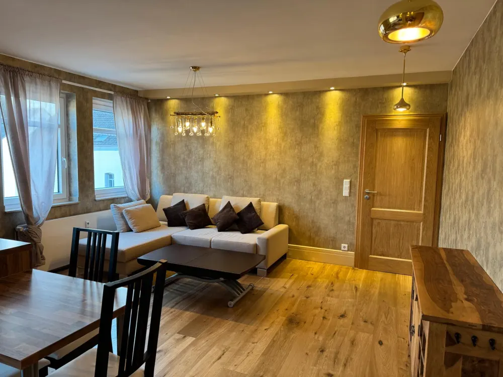 Schöne Möblierte 2-Zimmer-Wohnung EBK und Balkon in D.-Gerresheim