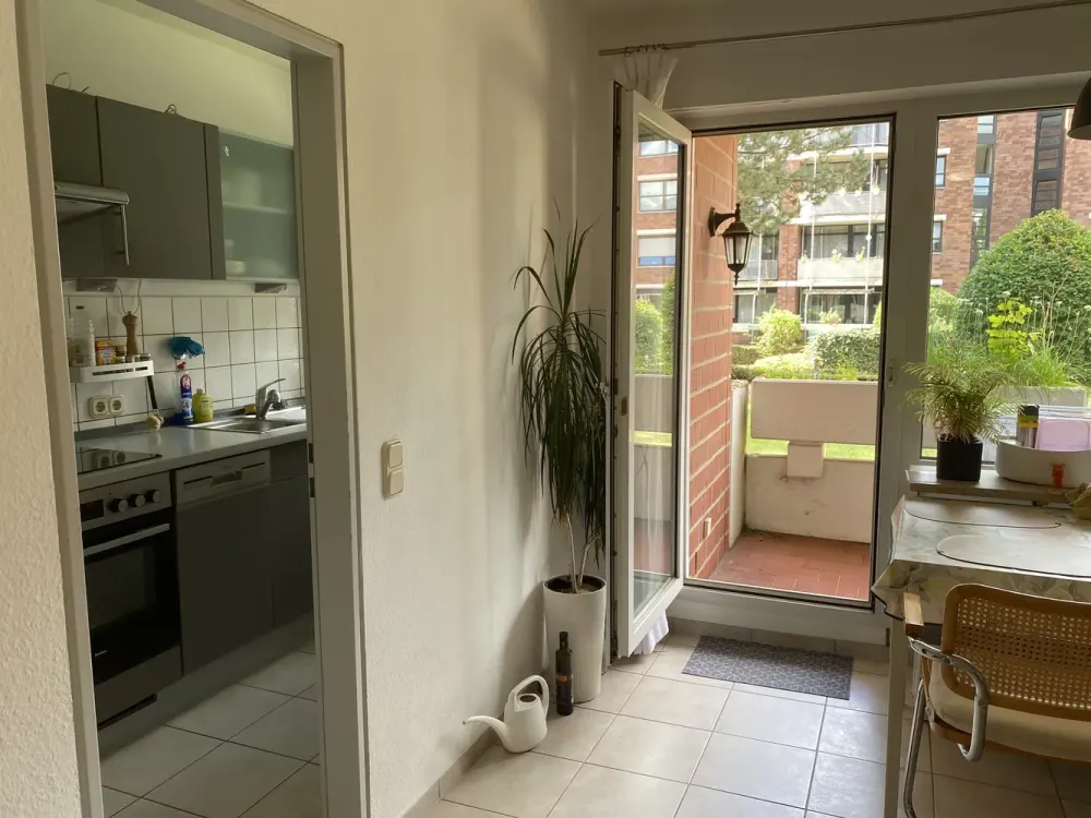 Quiet 2-Room Ground Floor Apartment with 2 Loggias in Münster-Gievenbeck
