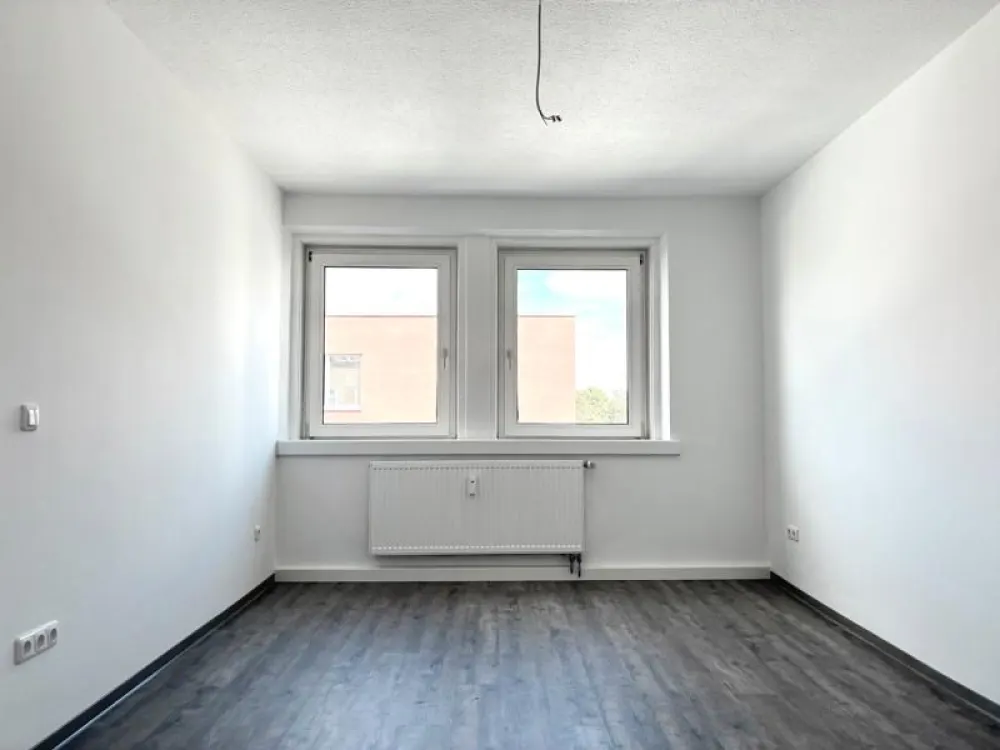 Renovierte und gut geschnittene 2-Zimmer-Wohnung ab sofort frei