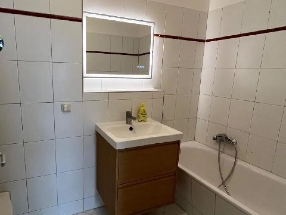 Beautiful 2-Room Apartment in Brühlervorstadt