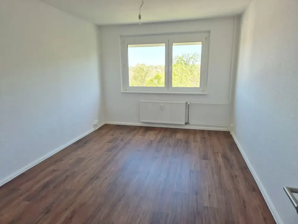 Sanierte 3-Raumwohnung im Erdgeschoss mit Keller in Leipzig-Thekla