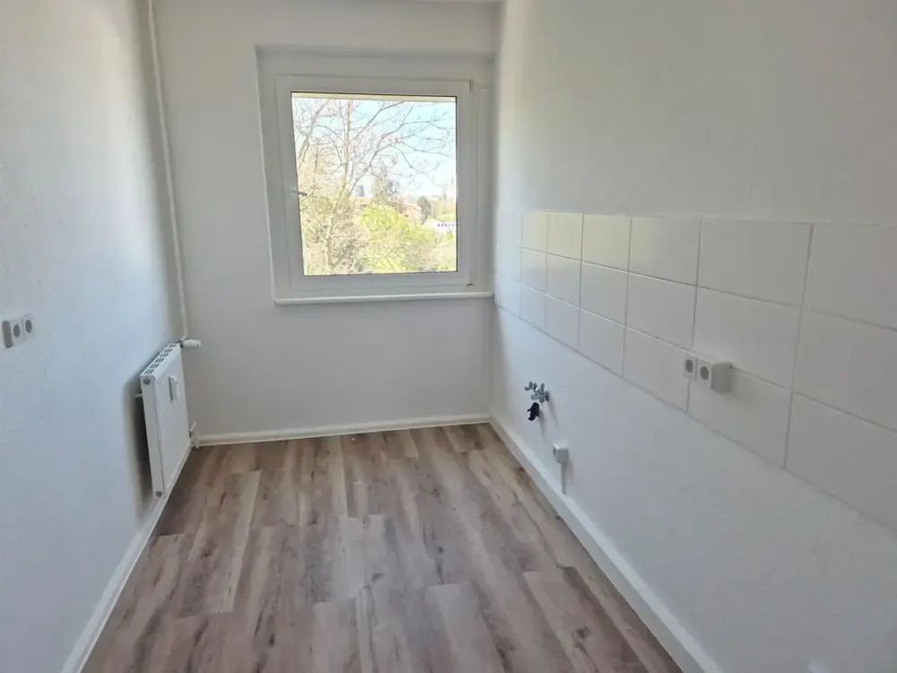 Sanierte 3-Raumwohnung im Erdgeschoss mit Keller in Leipzig-Thekla