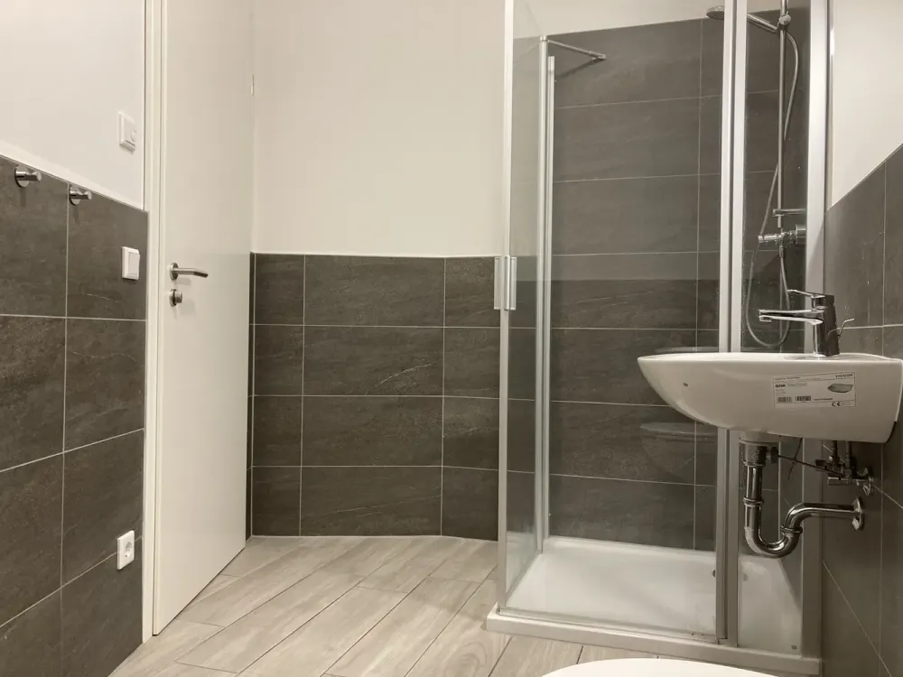 *2 Monate Mietfrei* - Möblierte 1-Zimmer Wohnung - Homeofficefläche - Top Lage - inkl. Stellplatz