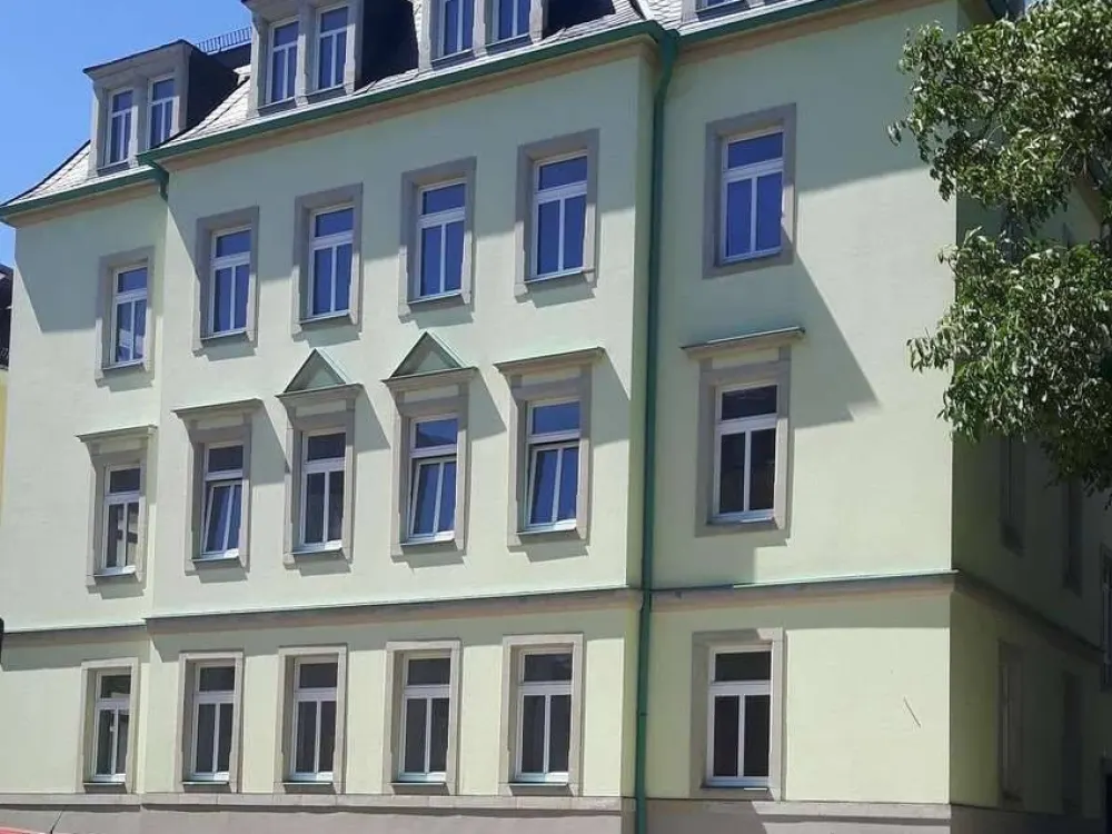Erstbezug, attraktive,liebevoll komplett sanierte Altbauwohnung in Dresden!