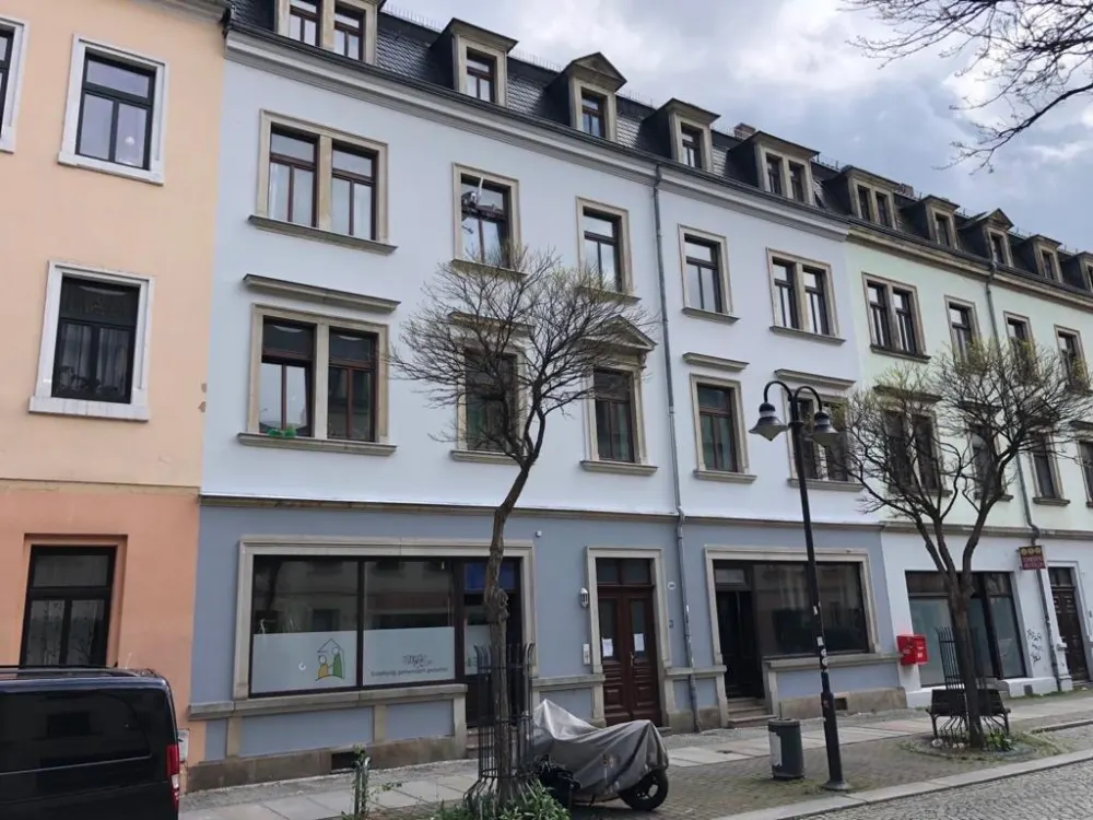 Pieschen: 2-Zimmer-Wohnung mit neuem Design-Vinylbodenbelag und Terrasse