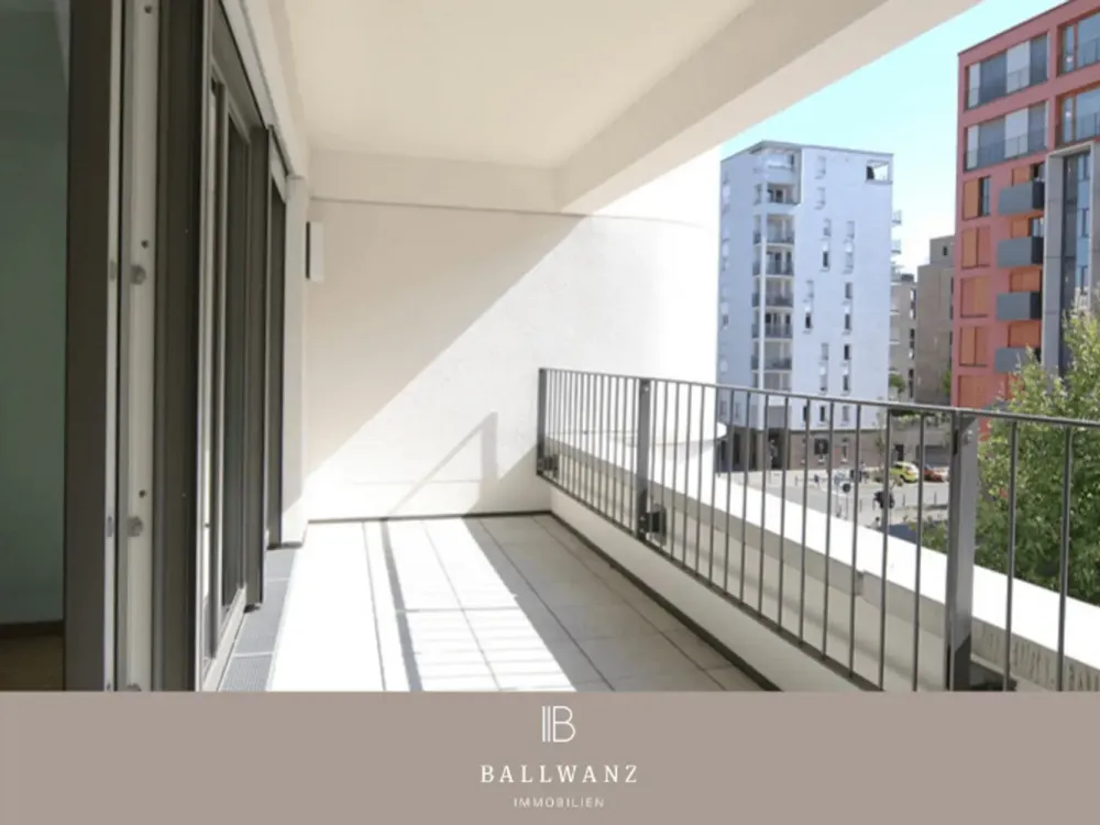 Wohnen am Westhafen: Helle 3-Zimmer-Wohnung mit Balkon & Loggia